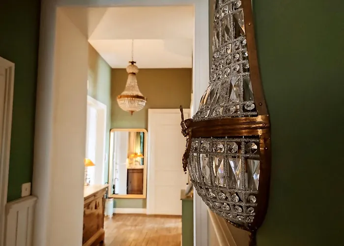 Le 1825, Une Suite Luxueuse Au Coeur De La Ville